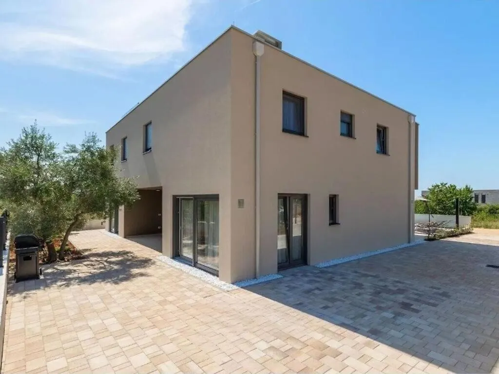 Casa Esmeralda I Novigrad  Croatia